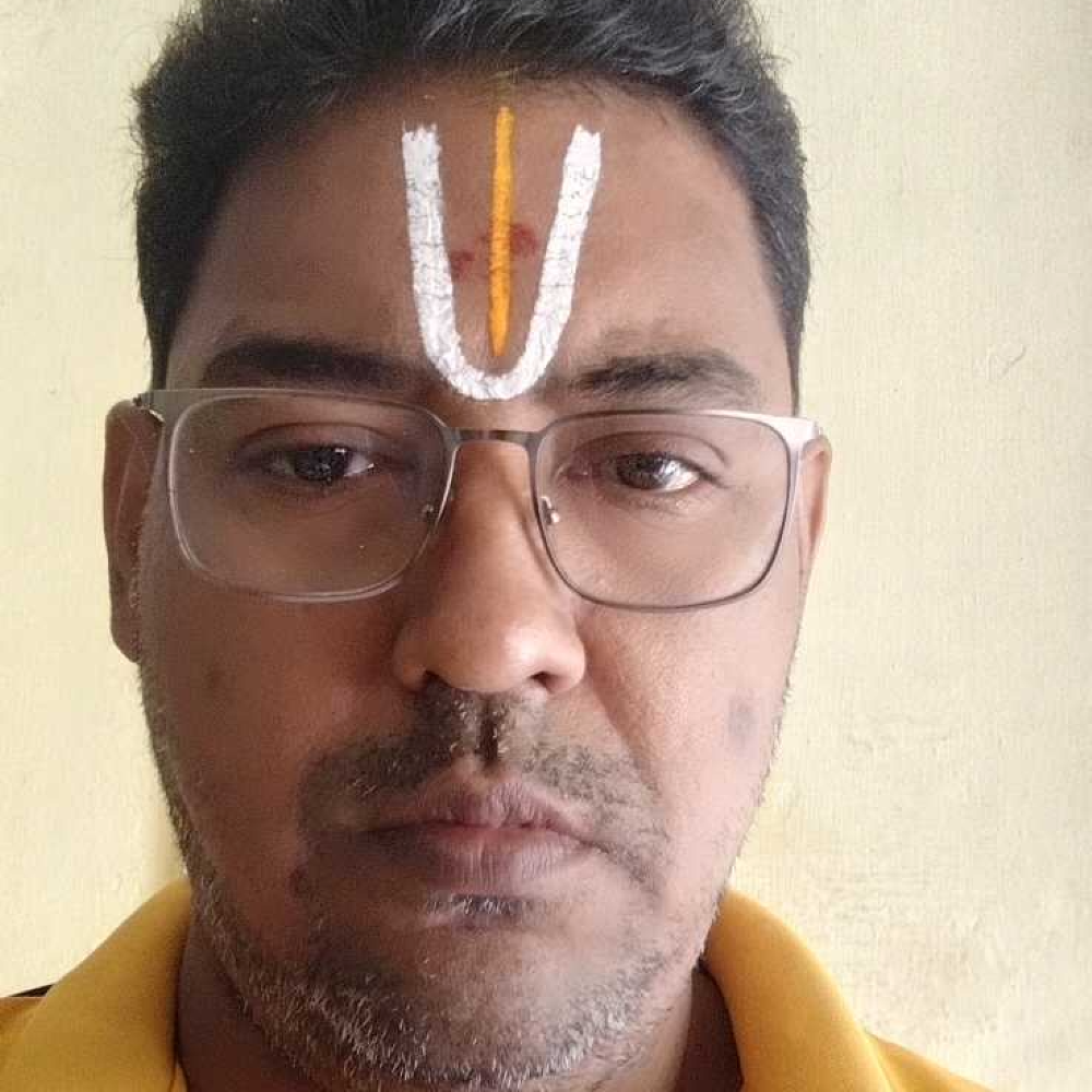 Profile V SUNDARAVARADAN - Astrologer in KANCHEEPURAM